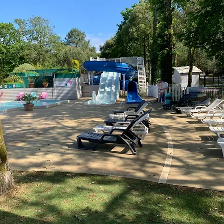 Mobilhome 3 Chambres Tout Confort, Proche De La Plage Saint-Brevin-les-Pins Exterior photo